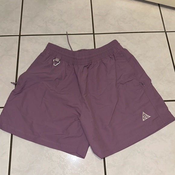 Nike ACG Pants - ACG purple midi shorts